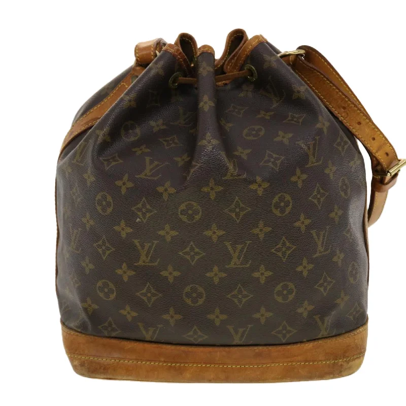 Louis Vuitton Twist bags with a contrast - colored interior for visual interestLOUIS VUITTON Monogram Noe Shoulder Bag M42224 LV  rd4843