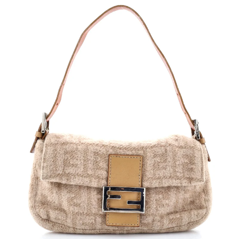 Fendi By The Way bags with a large capacity and a drawstring closureBaguette Bag Zucca Wool