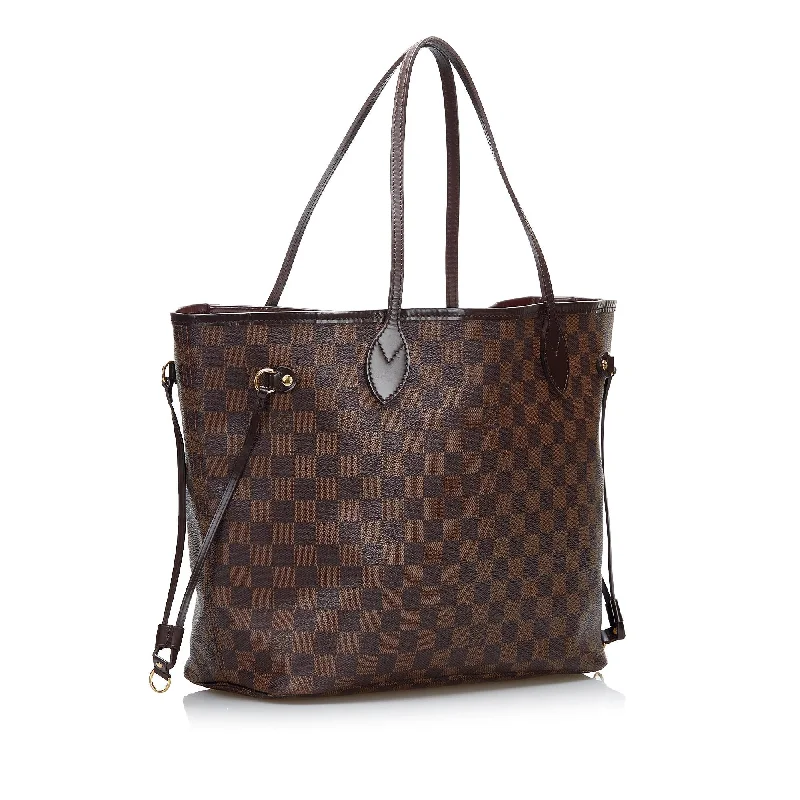 Louis Vuitton bags with a magnetic snap closure for easy accessLouis Vuitton Damier Ebene Neverfull MM (SimpVx)