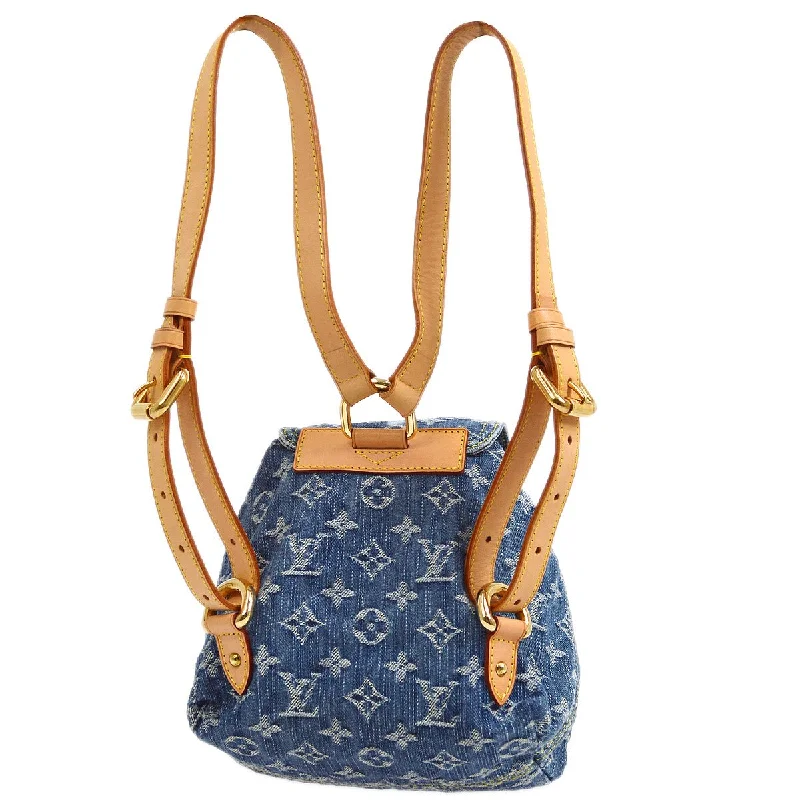 Louis Vuitton backpacks with a padded laptop compartment for travelLOUIS VUITTON 2006 SAC A DOS PM M95057