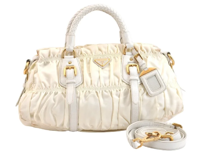 Ladies Prada Galleria bags with gold - toned hardware for a luxurious touchAuthentic PRADA Tessuto Gaufre Nylon Leather 2Way Shoulder Hand Bag White 7496K