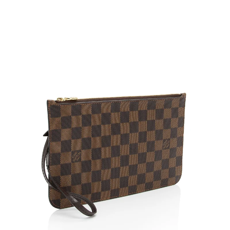 Louis Vuitton backpacks with a padded laptop compartment for travelLouis Vuitton Damier Ebene Neverfull MM Pochette (Y4LVEC)