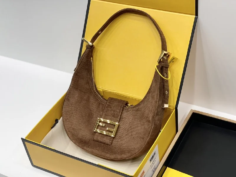 Fendi handbags with a metallic - finish FF logo for a bold and glamorous lookLuxury  Bags Fendi 200