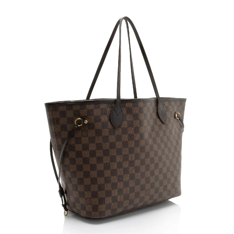 Ladies Louis Vuitton Petite Malle bags with a star - shaped charm for cutenessLouis Vuitton Damier Ebene Neverfull MM Tote (IKoNgr)