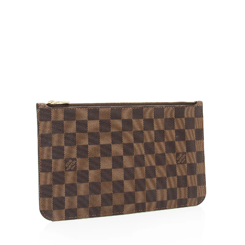 Louis Vuitton bags with a detachable mirror inside for on - the - go touch - upsLouis Vuitton Damier Ebene Neverfull MM Pochette (pl5qAi)