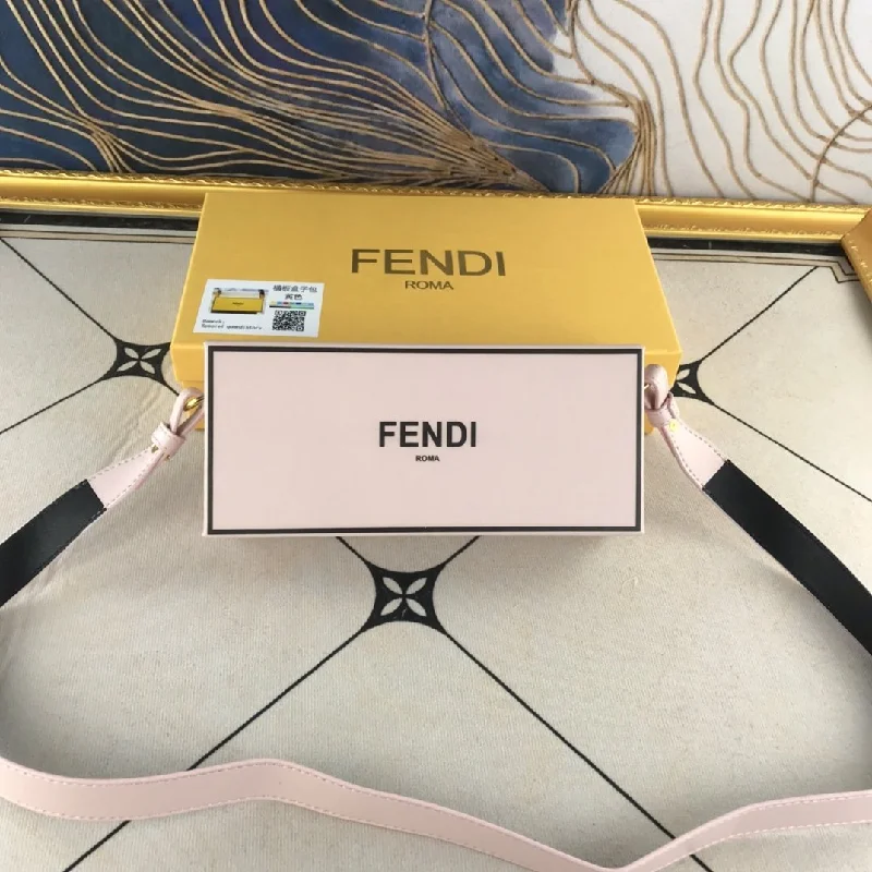 Fendi bags with a magnetic - closure card holder inside for easy access to cardsNew Arrival Bags Fendi 052