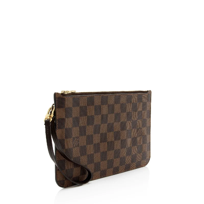 Louis Vuitton Neverfull bags with large capacity for everyday essentialsLouis Vuitton Damier Ebene Neverfull MM Pochette (uRfYF0)