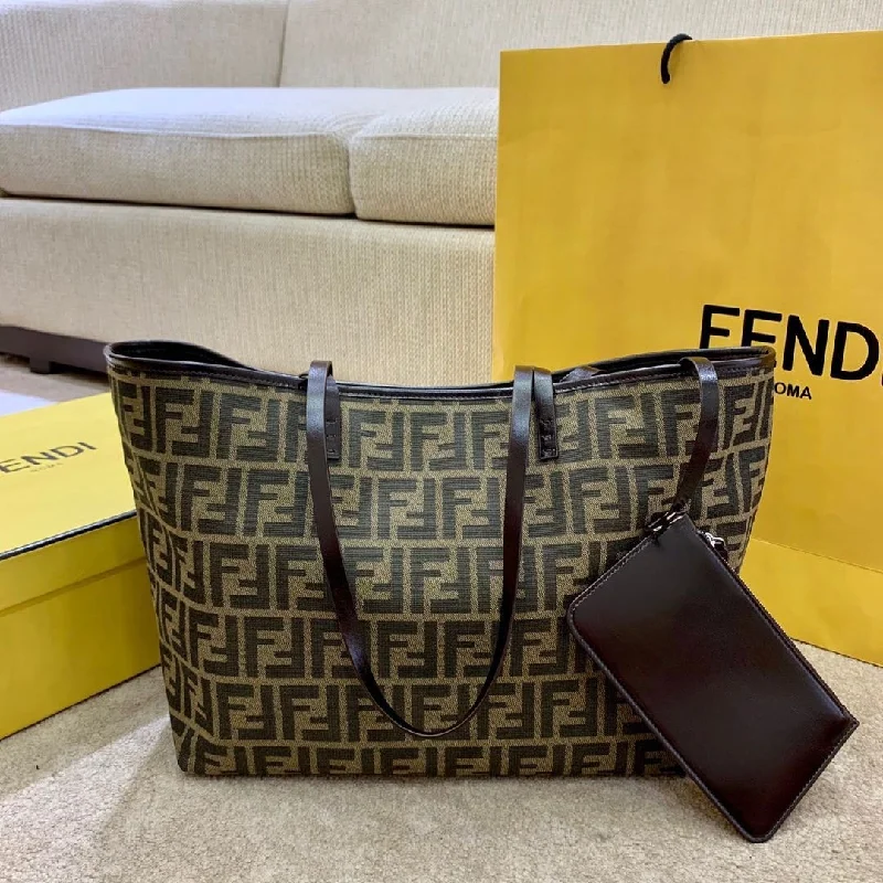 Fendi tote bags with a water - resistant lining for practicality during rainy daysNew Arrival Bags Fendi 039