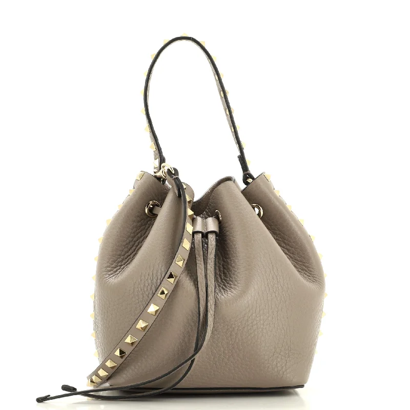 Ladies Prada Galleria bags with a detachable shoulder strapConvertible Rockstud Drawstring Bucket Bag Leather Small