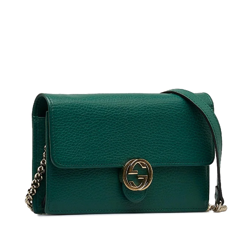 Women Gucci Sylvie bags with a detachable ribbon detailGucci Interlocking G Dollar Wallet on Chain (8sI6k0)