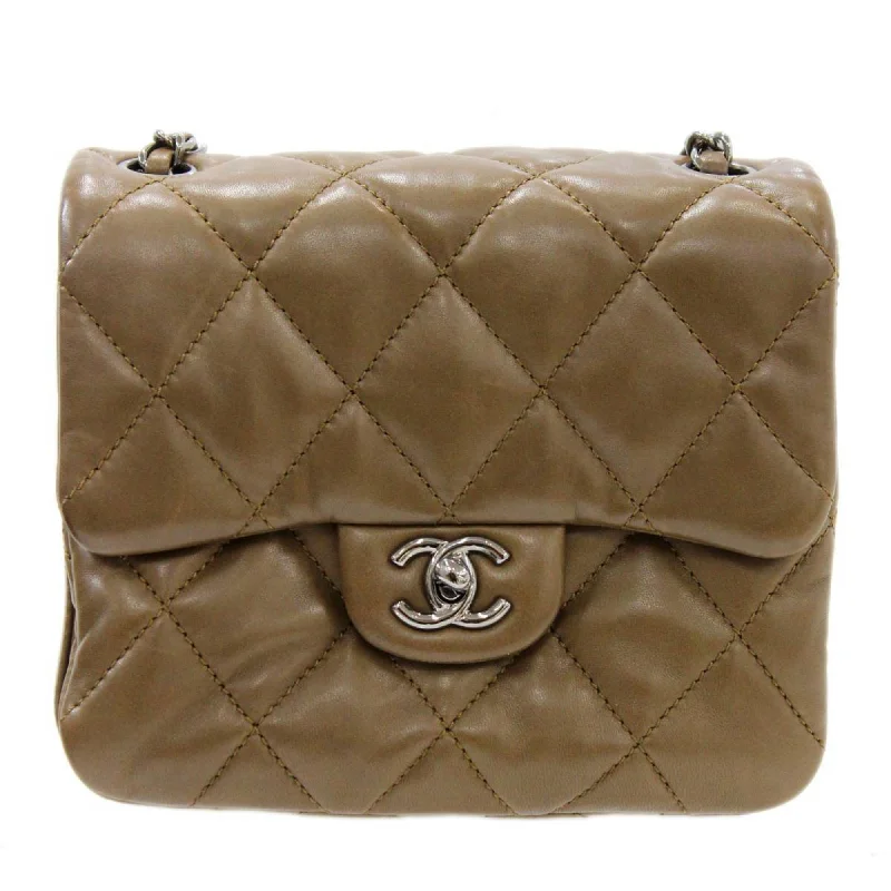 Chanel bags for those who value investment piecesChanel bags for those who value investment piecesCHANEL chain shoulder bag matelasse dark brown 15357745