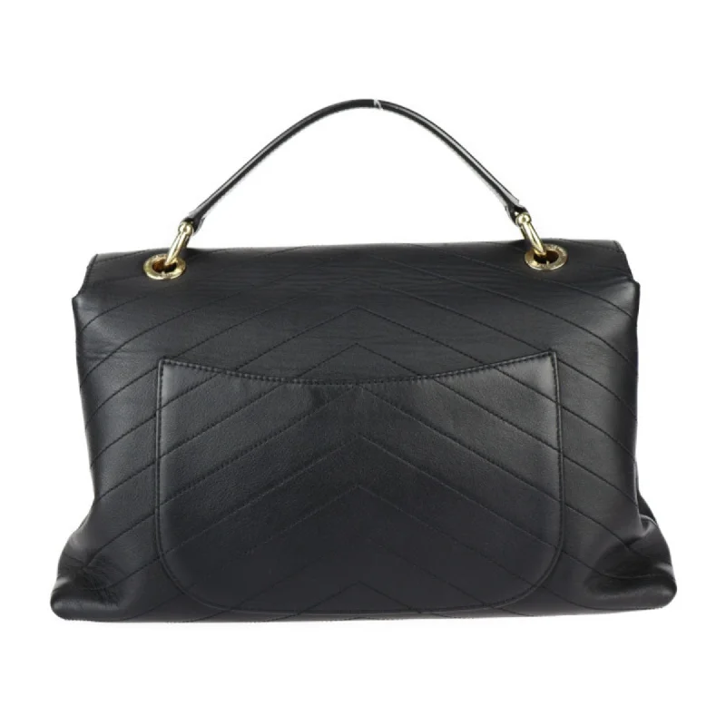 Chanel Limited Edition Handbag for CollectorsChanel Limited Edition Handbag for CollectorsCHANEL Chevron Handbag