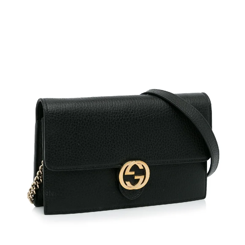 Gucci tote bags for women with a double - handle designGucci Interlocking G Dollar Wallet on Chain (Ew0gk6)