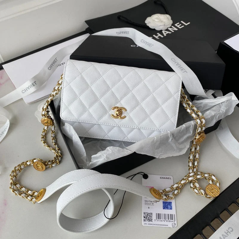 Chanel bags with iconic gold chainsChanel bags with iconic gold chainsChanel -Bags - CHL Bags - 1018