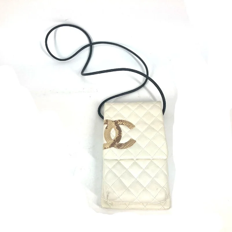 Chanel bags for women who appreciate fine craftsmanshipChanel bags for women who appreciate fine craftsmanshipChanel Cambon Line Pochette bag Shoulder Bag White