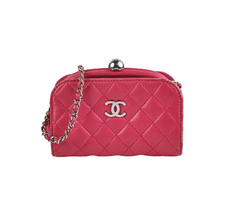 Chanel bags for a polished and professional appearanceChanel bags for a polished and professional appearanceChanel Mini Pink Crossbody