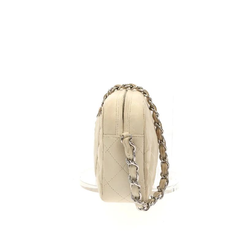 Chanel Chain Strap Handbag for Everyday UseChanel Chain Strap Handbag for Everyday UseCHANEL Camera Shoulder Bag in Beige Leather